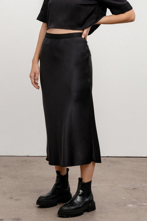 AHLVAR GALLERY | Hana satin skirt, Black | Skirts - For her | E