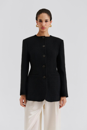 Carol fitted round neck blazer, Black