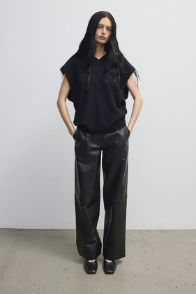 DenaFV 174 Leather, Black