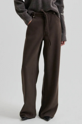 Irvine Denim Jeans, Delicioso