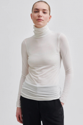 Matima T-Neck Tee, Off white