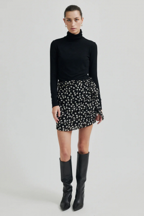 Drop skirt, Black