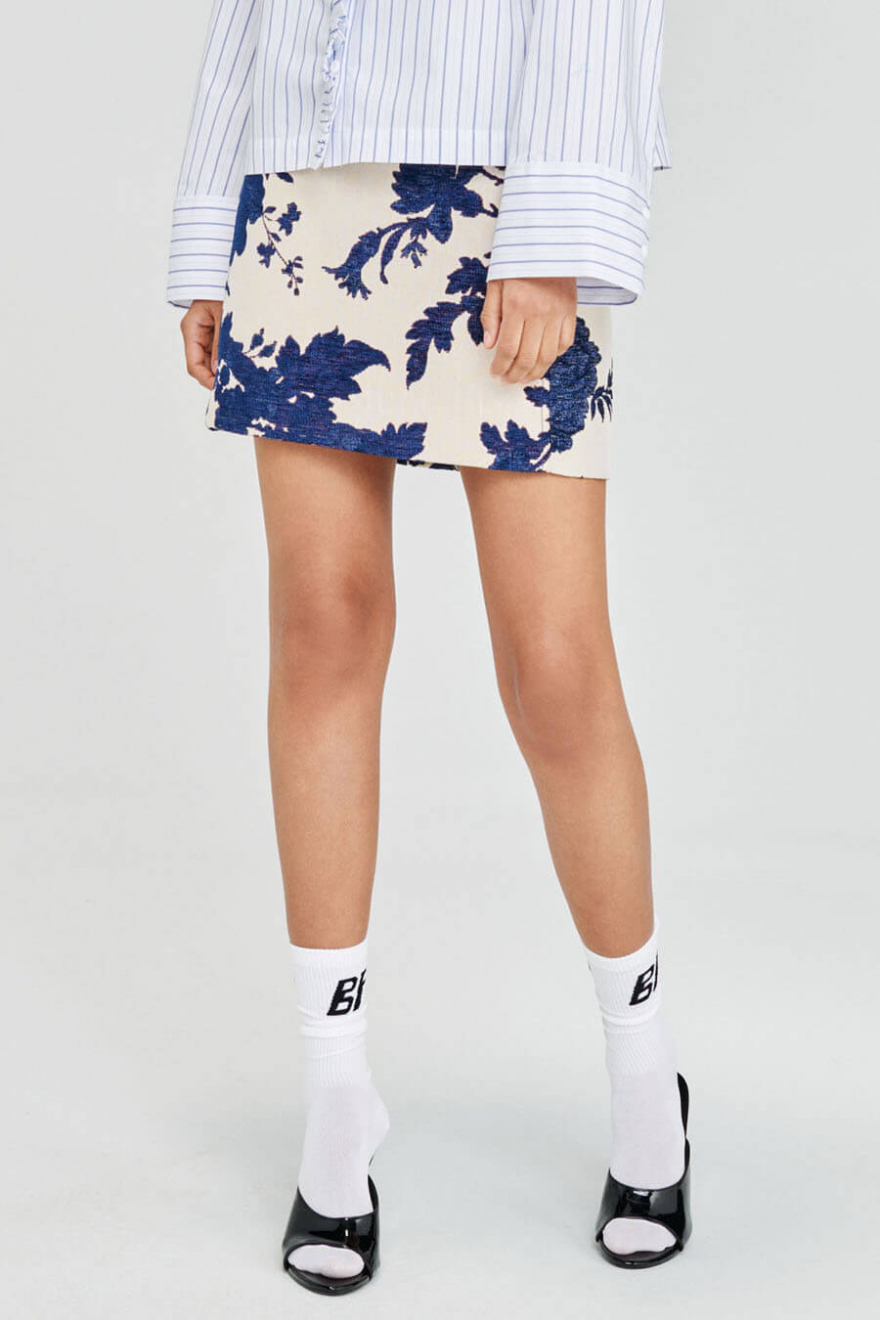 BAUM UND PFERDGARTEN | Sagira Skirt, Cream Blue Flower | Skirts BAUM UND PFERDGARTEN | Sagira Skirt, Cream Blue Flower | Skirts